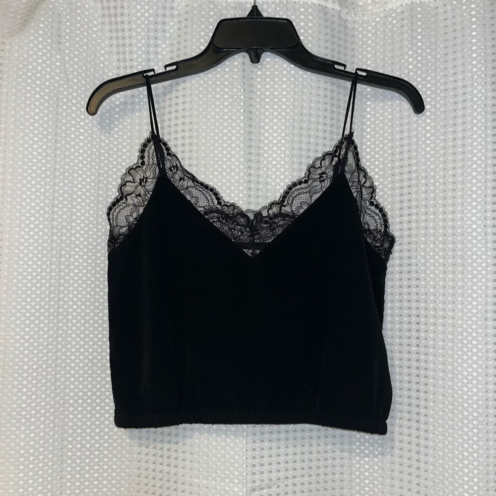 Aritzia Wilfred Tank